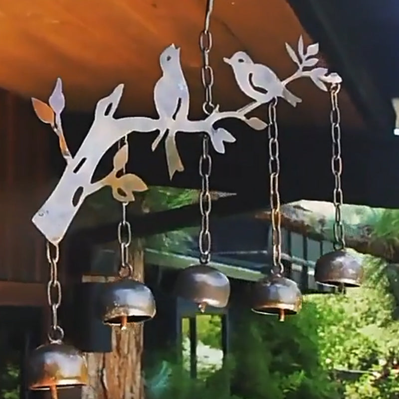 Avelena | Windspiel mit Vogelmotiv | Handgefertigtes Glockenspiel aus Eisen | Dekoration für Garten, Balkon & Terrasse