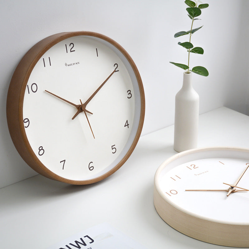 Avelena | Einfache Analoge Massive Holz-Wanduhr für Das Zuhause Zeitlos und Elegant!