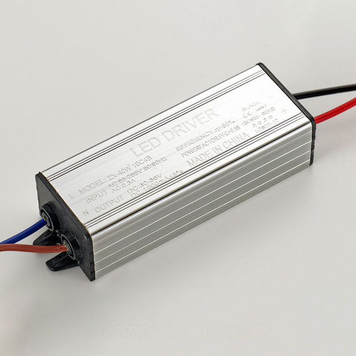 Avelena | Modernes Licht Luxus Golden Aluminium Outdoor wasserdichte Terrasse LED Wandleuchte Lampe