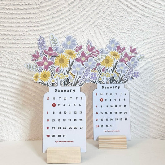 Avelena | 2024 Bloomy Flowers Tischkalender