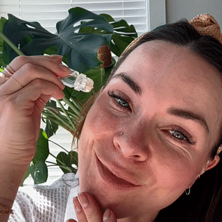 Avelena | Haut in 5 Minuten mit Mikro-Infusions-Gesichtsanwendungssystem