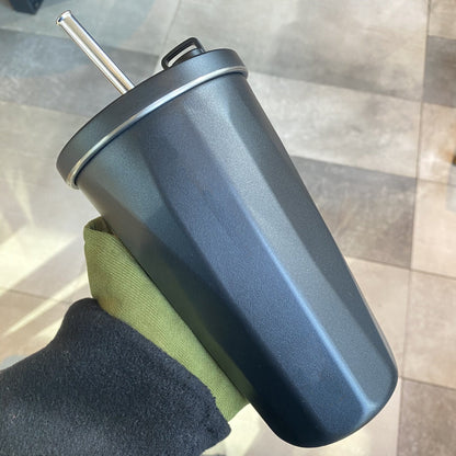 Avelena | Becher mit faltbarem Strohhalm