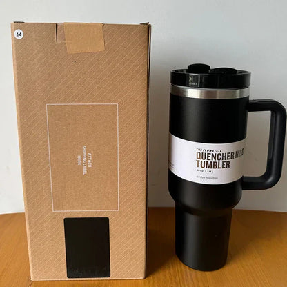 Avelena | Vakuumisolierte Tasse mit Deckel und Strohhalm Thermotumbler