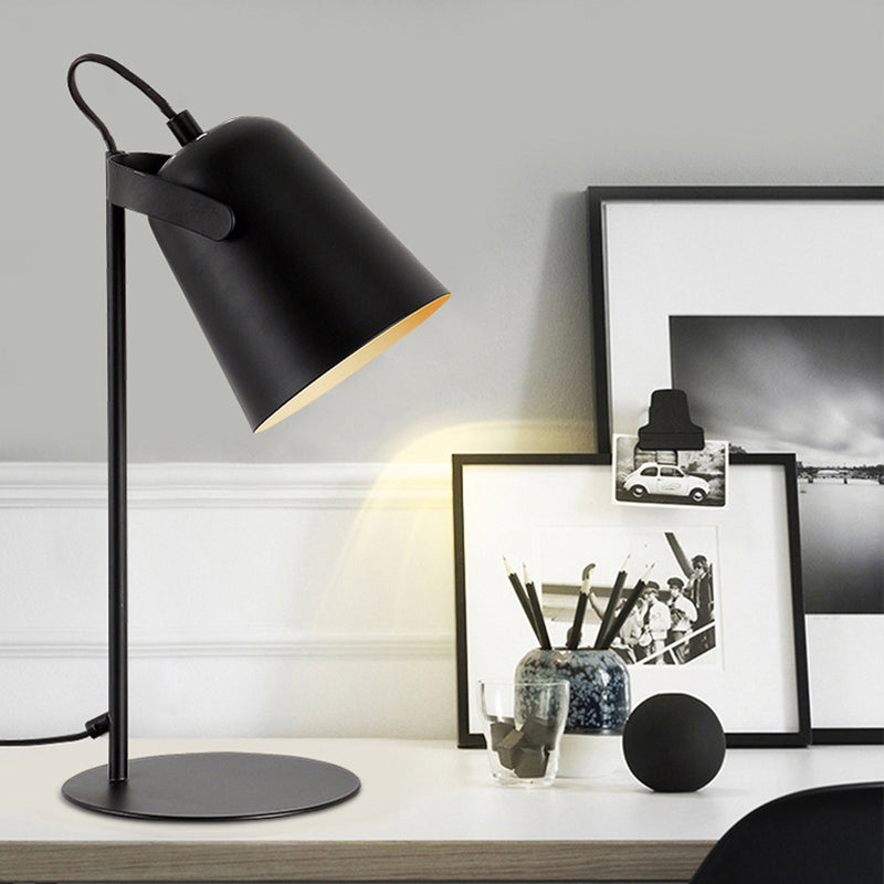 Avelena | Verstellbare Barre Shade Schreibtischlampe Macaron Stil Metallisch 1 Licht Schlafzimmer Stehlampe Schreibtischlicht In Schwarz/Grau