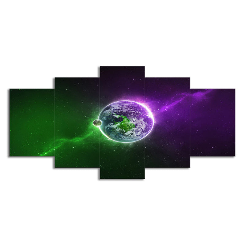 Avelena | Magical The Earth Kunstdruck Wohnzimmer Weltraum Wanddekoration In Lila und Grün