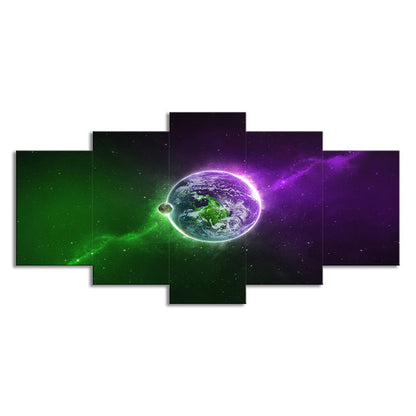 Avelena | Magical The Earth Kunstdruck Wohnzimmer Weltraum Wanddekoration In Lila und Grün
