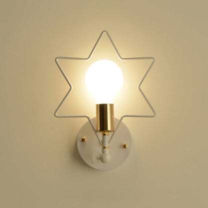 Avelena | Metall Stern/Blume/Liebendes Herz Wandlampe Einfacher Stil 1 Licht Wandmontierte Beleuchtung In Weiß für Das Arbeitszimmer