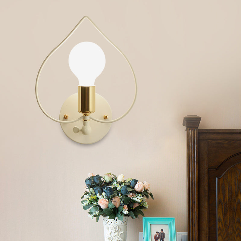 Avelena | Metall Stern/Blume/Liebendes Herz Wandlampe Einfacher Stil 1 Licht Wandmontierte Beleuchtung In Weiß für Das Arbeitszimmer