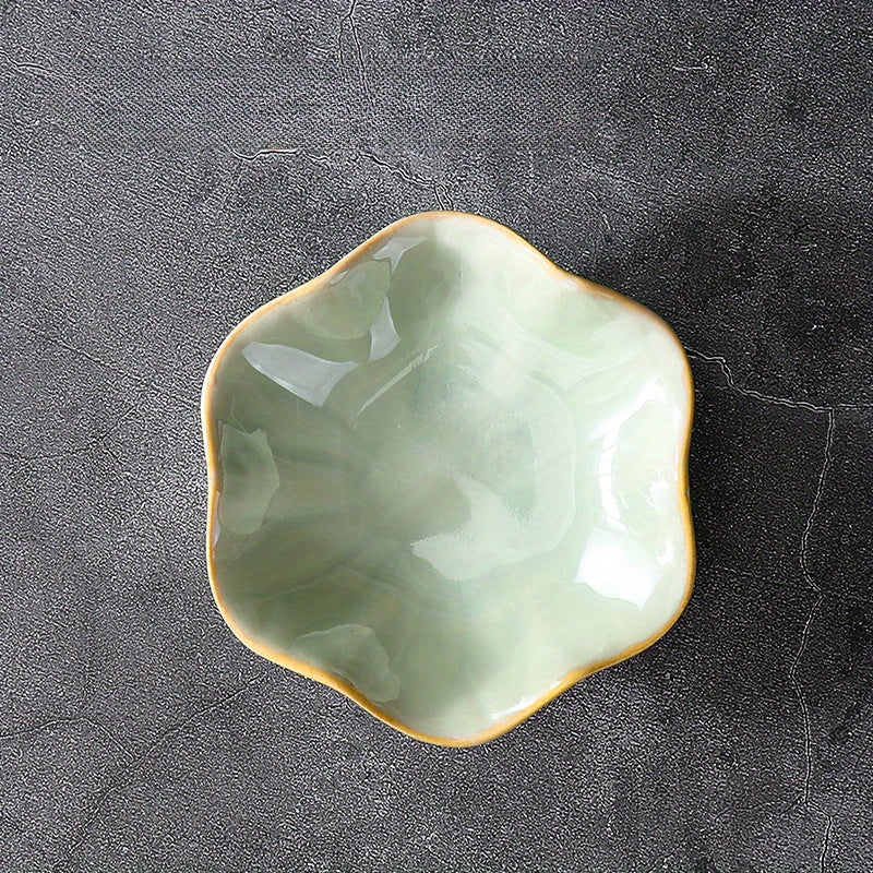 Avelena | Eleganter Schmuckhalter In Blumenform