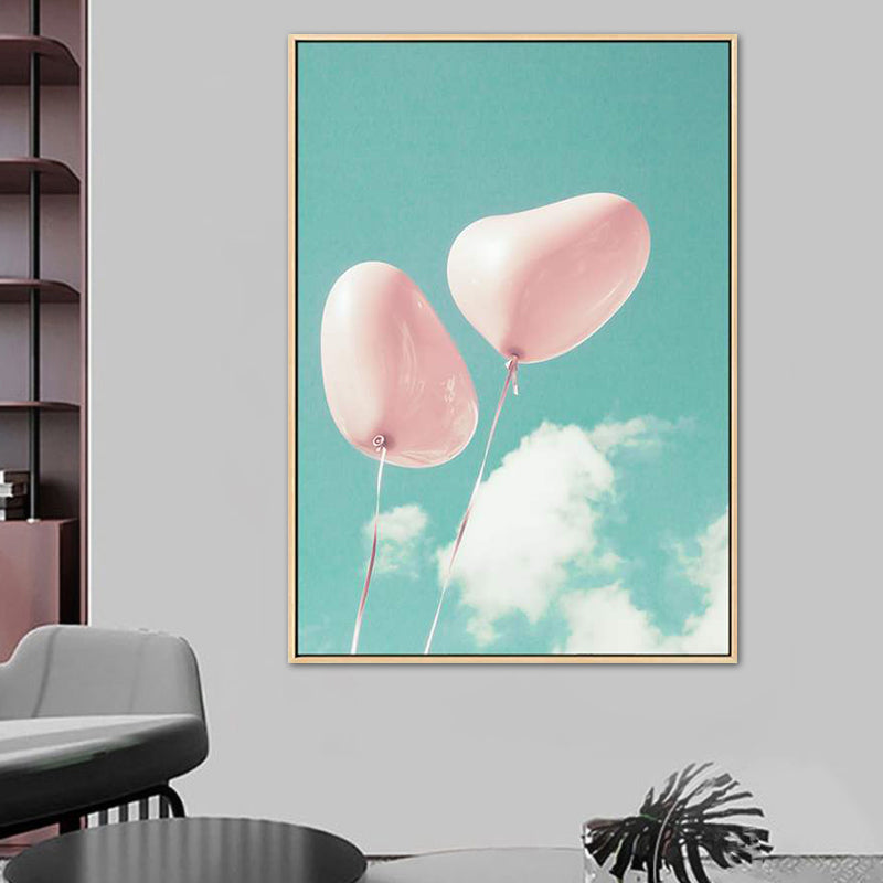 Avelena | Herzförmiger Ballon Leinwand Kunstdruck für Das Schlafzimmer In Grün, Mehrere Größen Verfügbar