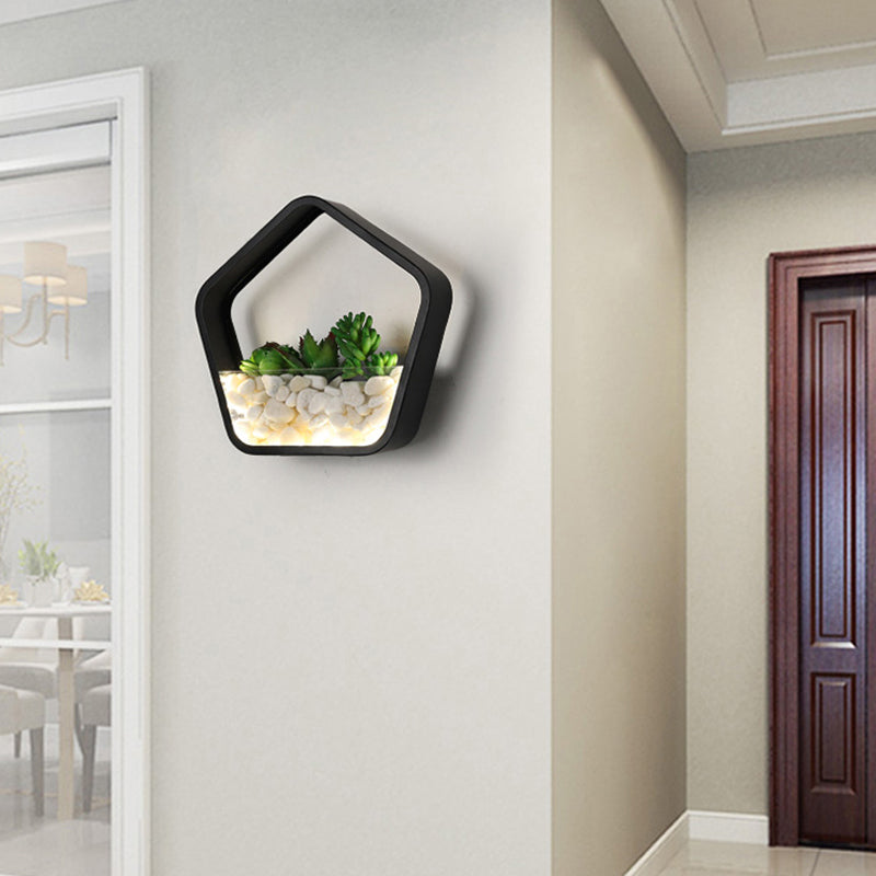 Avelena | Faux Sukkulent Pflanze Wandlicht Metall Stein Modern Kreativ Wandleuchte In Schwarz für Schlafzimmer