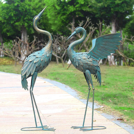Avelena | 33-37 Zoll Metallkran Gartenstatue Dekor, Vogelgarten Skulptur & Statuen, Außendekoration für Garten Terrasse Rasen Hinterhof Pool, Vintage Ausbreitende Flügel Kran, Set von 2