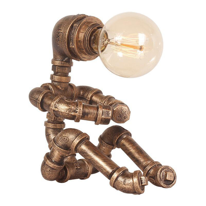 Avelena | Industrielle Rohr Mann Nachtlampe 1 Kopf Schmiedeeisen Tischlicht In Messing für Jungenzimmer