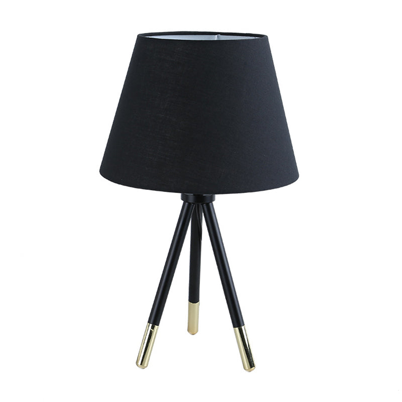 Avelena | Empire Shade Tripod Nachtlampe Nordischer Stil Stoff Einfach Schwarz/Weiß Tisch Stativ Licht