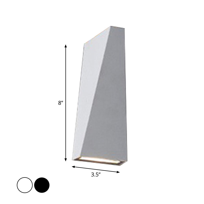 Avelena | Nordic Led Deckenwandleuchte Schwarz/Weiß Dreieckige Led Wandleuchte mit Metallschirm für Balkon, Warm/Weiß Licht