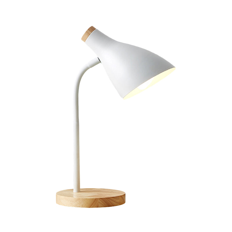 Avelena | Metall Horn Bildschirm Leselampe Erwachsene Schlafzimmer 1 Glühbirne Nordische Schreibtischlampe mit Steckerleitung