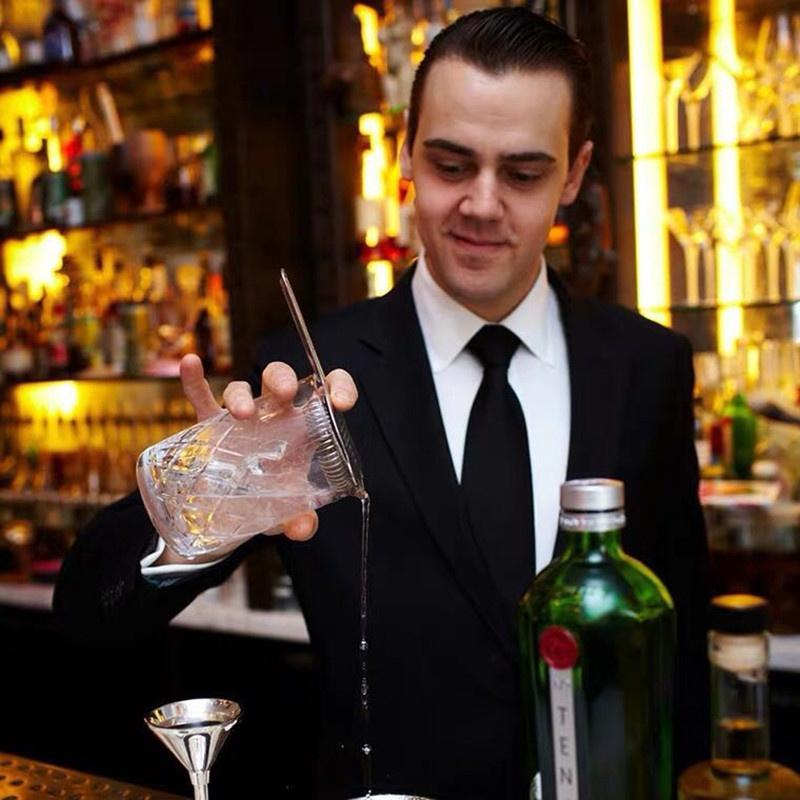Avelena | Quincunx Edelstahl Bar Sil