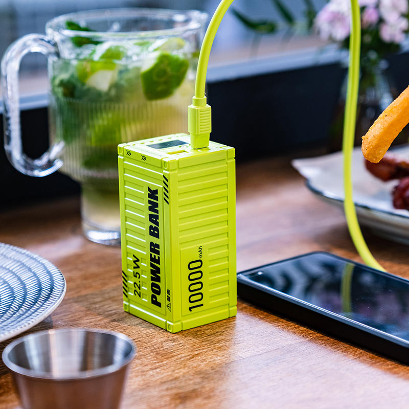 Avelena | 10000mAh Container Super schnelle Lade Power Bank