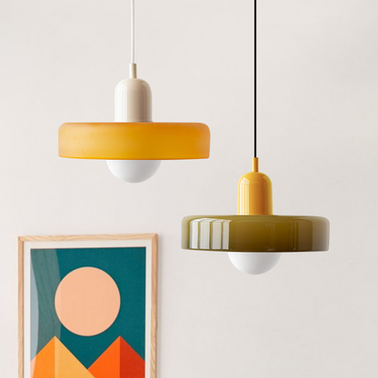 Avelena |  Pendelleuchte aus farbigem Glas | Elegante Hängeleuchte im Bauhaus-Stil | Designlampe für Wohnzimmer & Esszimmer