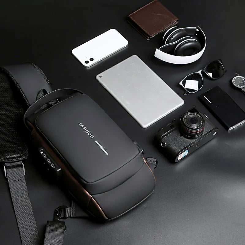 Avelena | Diebstahlsicherer Umhängetasche mit USB-Ladeanschluss