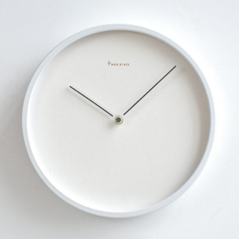 Avelena | Skandinavische Minimalistische Wanduhr Zeitlose Eleganz