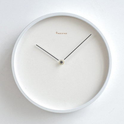 Avelena | Skandinavische Minimalistische Wanduhr Zeitlose Eleganz
