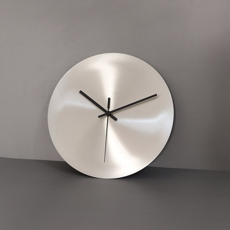 Avelena | SteelTime - Elegante Wanduhr aus Edelstahl