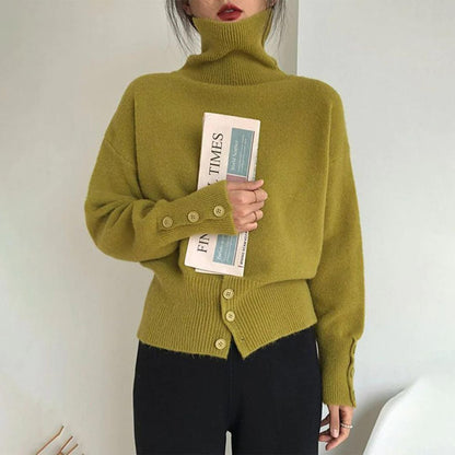 Avelena | Eleganter Gerippter Rollkragenpullover mit Auffälligen Knöpfen