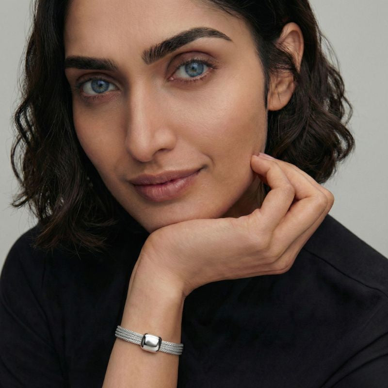 Damen Geflochtenes Armband mit Glattem Mittelteil in Silberoptik | Shop Nory