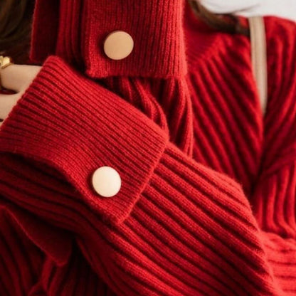 Avelena | Gemütlicher Rollkragenpullover mit Knopfakzenten