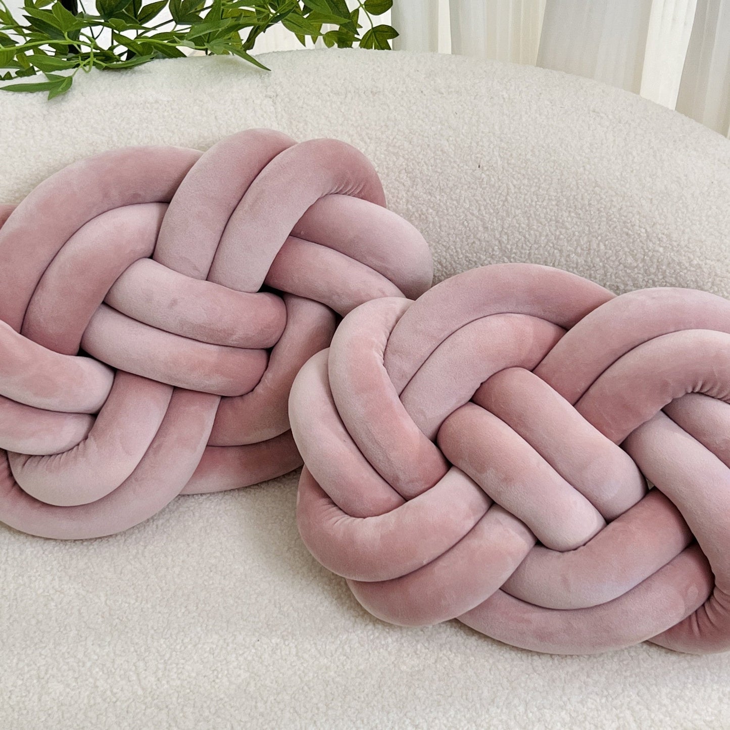 Avelena | CozyKnot - Stylische Wohnzimmerkissen