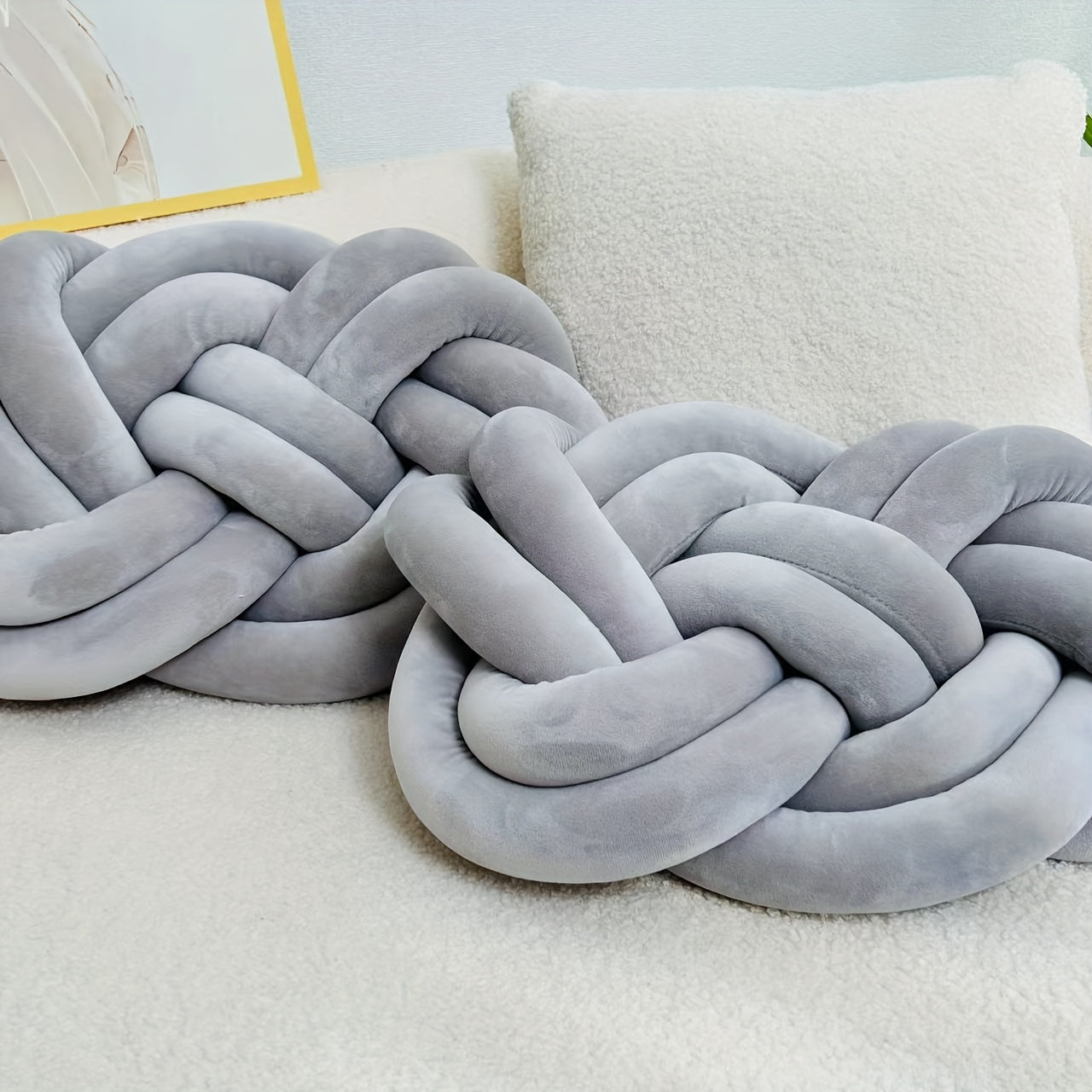Avelena | Kissen Luxe Plüschkissen mit Knopfdesign