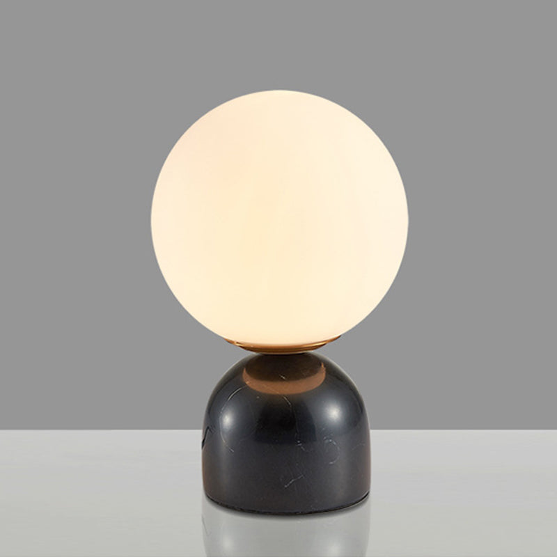 Avelena | Sphere Tischbeleuchtung Nordischer Stil Mattglas Einzelleuchtmittel Nachttischlampe mit Kuppel-Marmor-Basis
