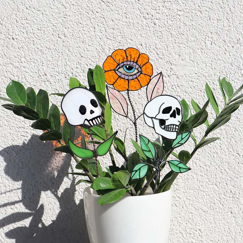 Avelena | Frühe Halloween Schädel Gefärbtes Glas Pflanze