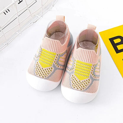 Avelena | Das beste Geschenk für das Baby - Rutschfeste Sockenschuhe für das Baby