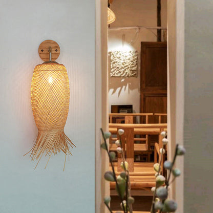 Avelena | Handgefertigte Flur-Wandleuchte Bambus Ein-Birnen Zeitgenössische Wandlampe aus Holz