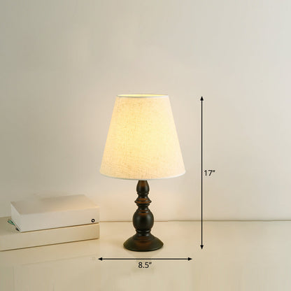 Avelena | Baluster Eisen Nachttischlampe Minimalismus 1-Licht Bettlampe mit Konischem Stoffschirm