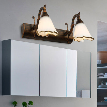 Avelena | Blumen Badezimmer Wandlampe Klassisch Opal-Glas 2/3/4 Lichter Bronze/Weiß Make-Up Beleuchtung