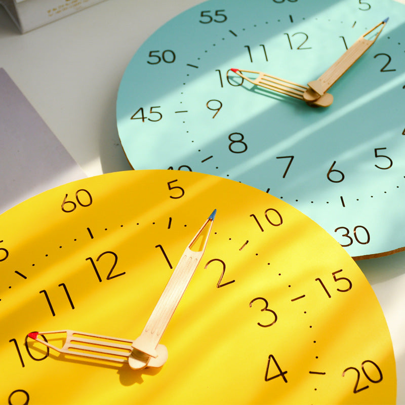 Avelena | Lernzeit Kinderzimmer Stille Wanduhr