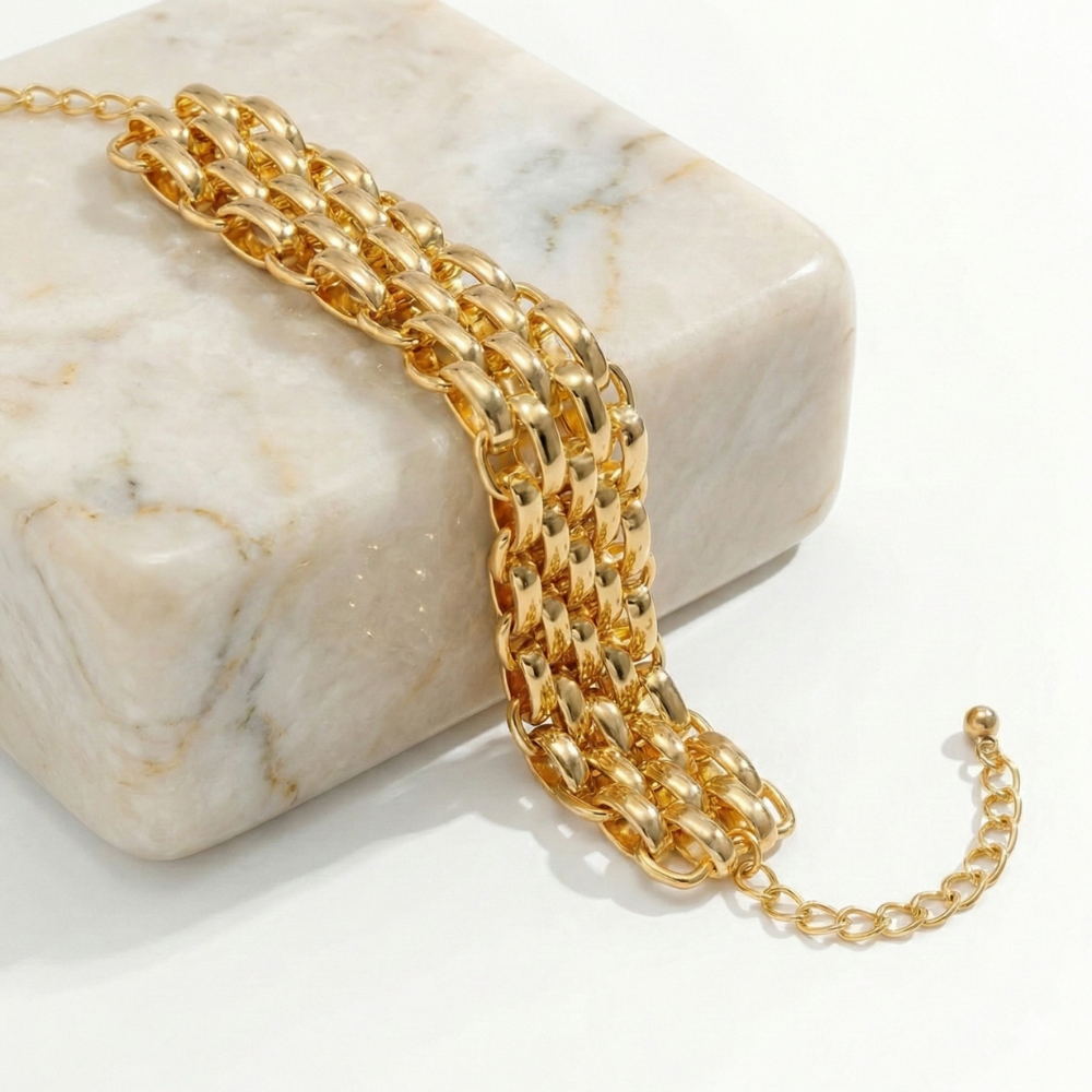Mehrreihiges Gliederarmband in Goldoptik mit Verlängerungskette | Shop Nory
