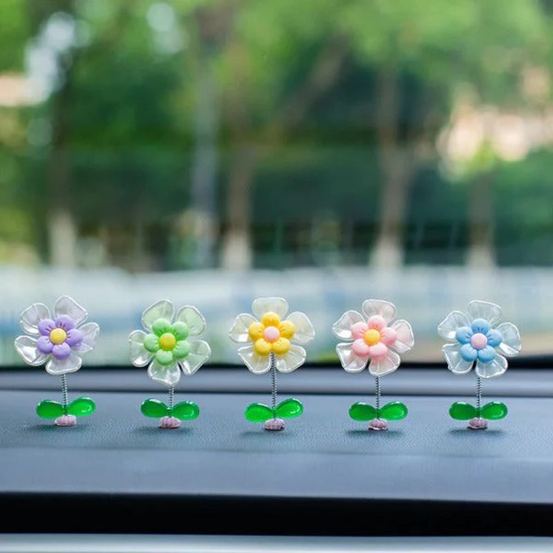 Avelena | Blumenornamente im Auto