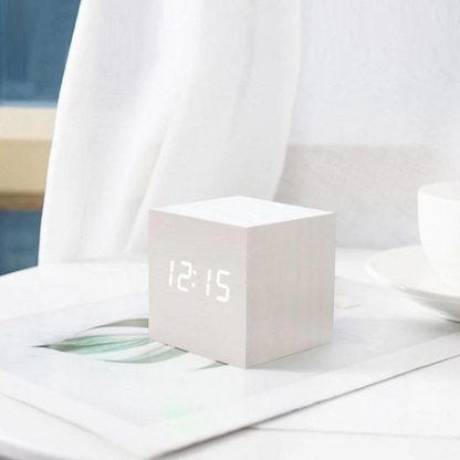 Avelena | LED Würfel Uhr