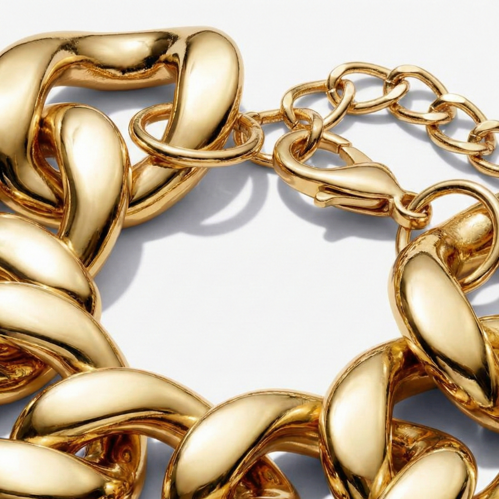 Damen Breites Gliederarmband in Goldoptik mit Karabinerverschluss | Shop Nory