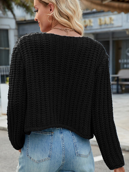 Avelena | Strickjacke mit Rundhalsausschnitt, Knöpfen und Taschen