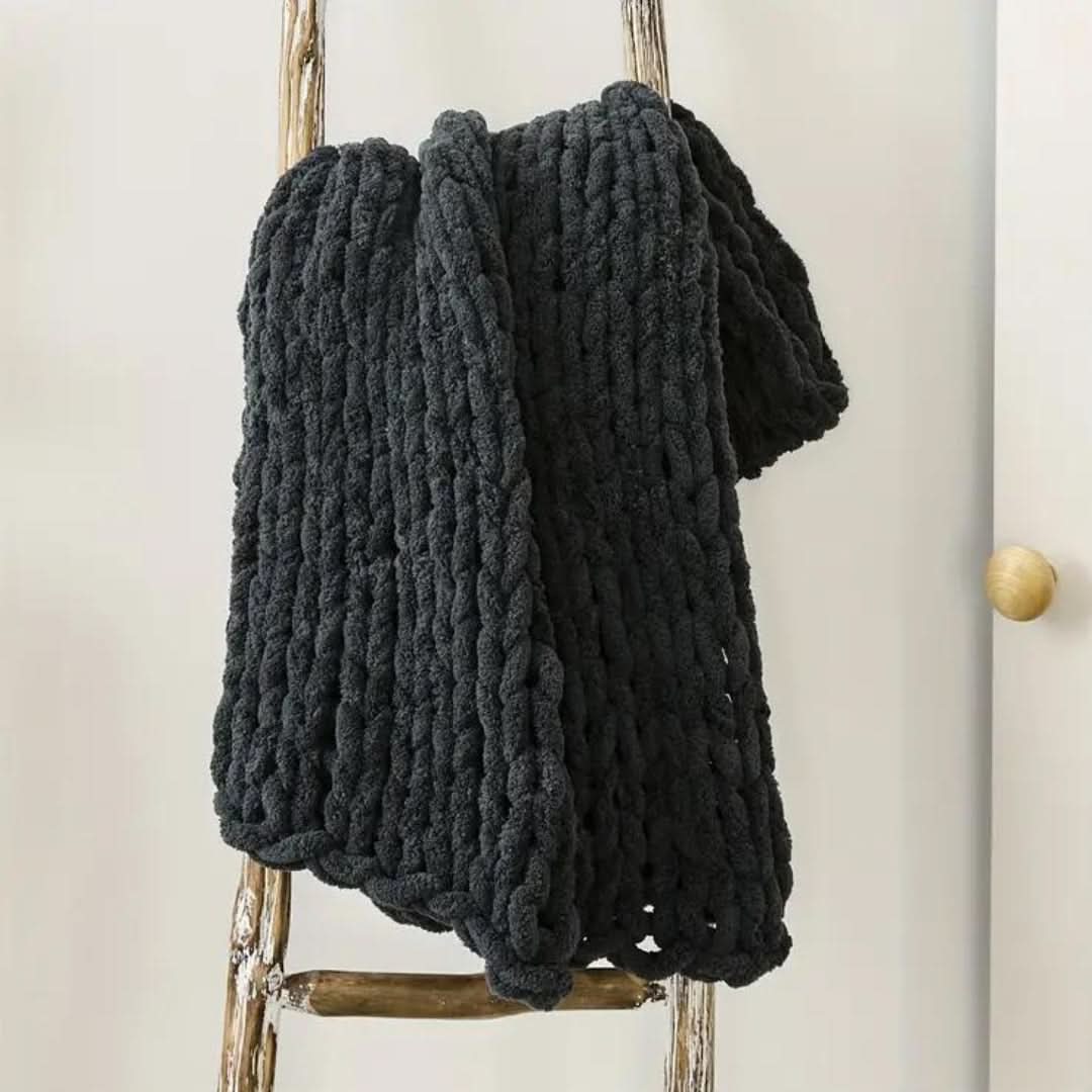 Avelena | CozyCloud - Luxuriöse Kuscheldecke