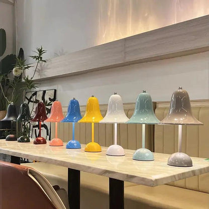 Avelena | AuraLuxe - Elegante Tischlampe für stilvolle Innenräume