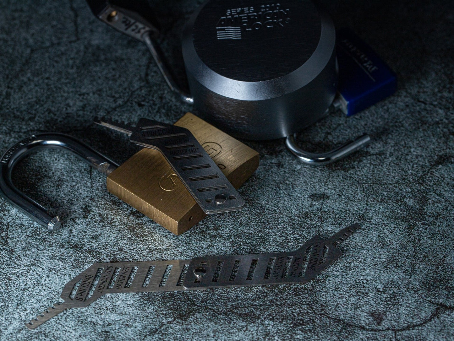 Avelena | COMB Lock Picks