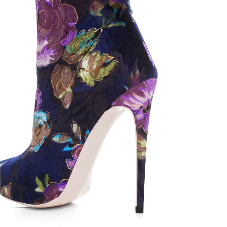 Blumenblaue Stiefeletten mit Stiletto-Absatz