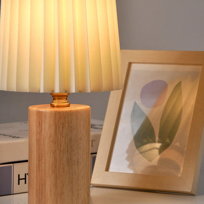 Avelena | Vintage Korean Plissee Säule Massivholz Basis 1-Licht Tischlampe