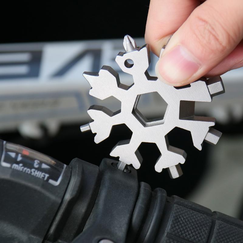 Avelena | 18-in-1 Edelstahl Schneeflocken Multi-tool